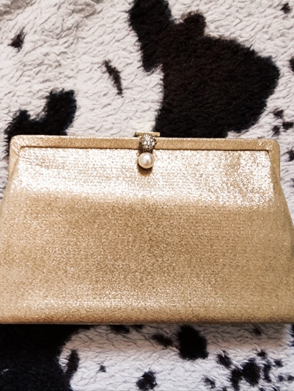WOMEN'S GOLD EVENING CLUTCH - GOLD